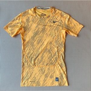 Nike Combat Pro Compression T-Shirt Mens Medium